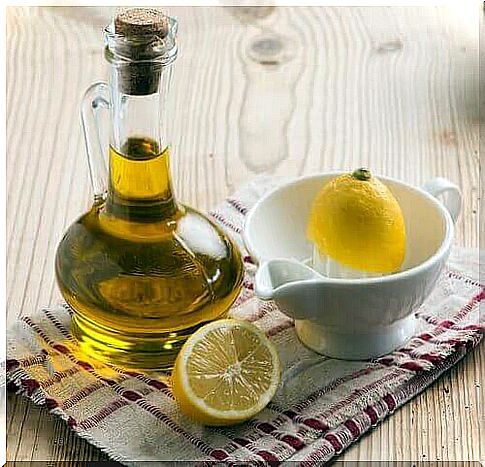 manufacture of essential lemon oil