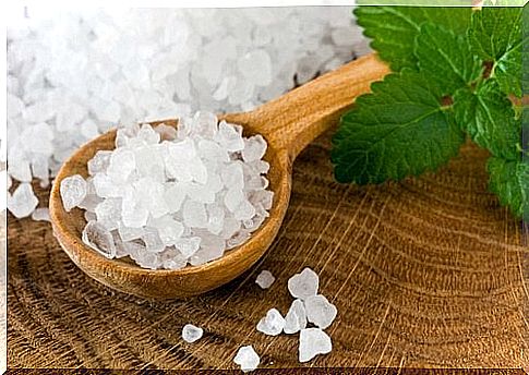 sea ​​salt for disinfecting vegetables