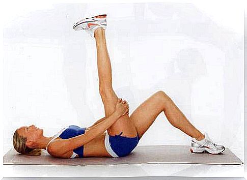 sciatica pain can be relieved by stretching