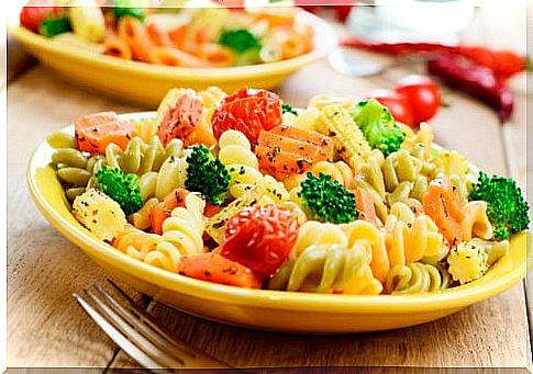 Combine pasta and vegetables.