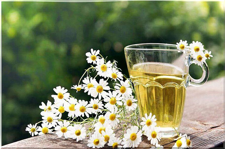 Chamomile relieves tension