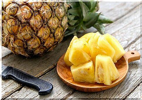 pineapple pieces