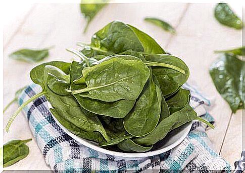 the best vegetables for the dieter: spinach