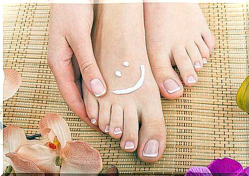 Cracks in the heels can be prevented with pedicure.