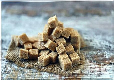 White, brown and muscovado sugar are made from the same raw material