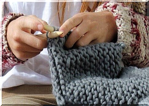 Yarn therapy: the benefits of knitting